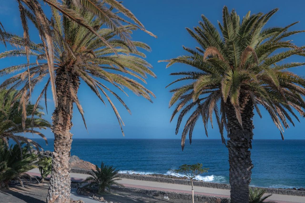 Luxury Estudio En Playa Roca A Primera Linea Del Mar Costa Teguise Extérieur photo