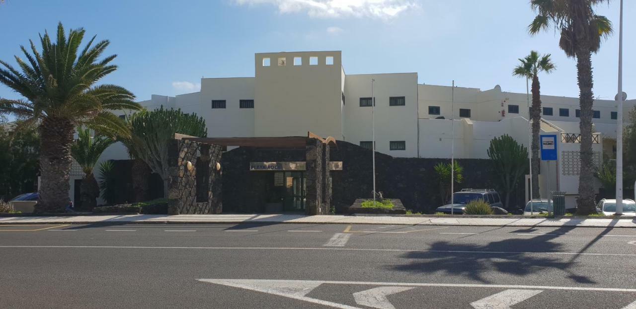 Luxury Estudio En Playa Roca A Primera Linea Del Mar Costa Teguise Extérieur photo